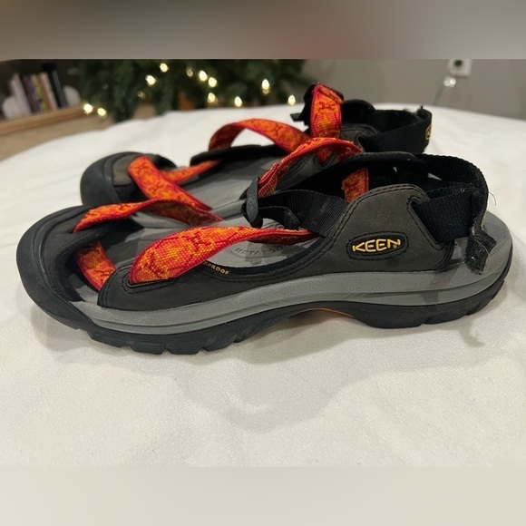 Keen Other - Women’s Keen Size 10 Orange, Red and Black Waterproof Sandals